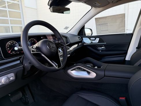 New 2026 Mercedes-Benz GLE 450 4MATIC image 4