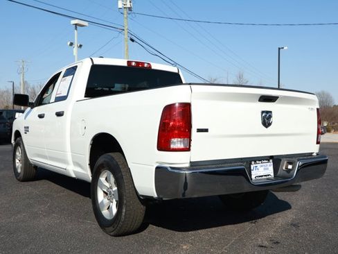 Used 2024 RAM 1500 Classic SLT image 9