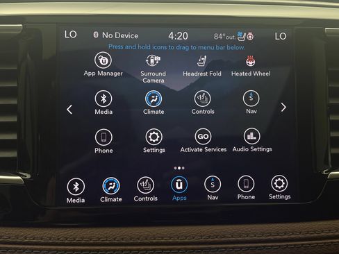 Used 2019 Chrysler Pacifica Limited w/ Tire & Wheel Group FWD image 23