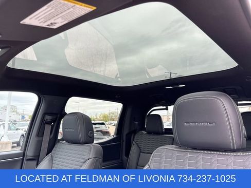 Used 2024 GMC Sierra EV Denali AWD/4WD image 18