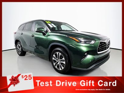 Used 2024 Toyota Highlander XLE