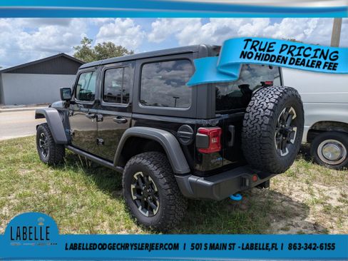 Used 2025 Jeep Wrangler Unlimited Rubicon 4xe AWD/4WD image 5