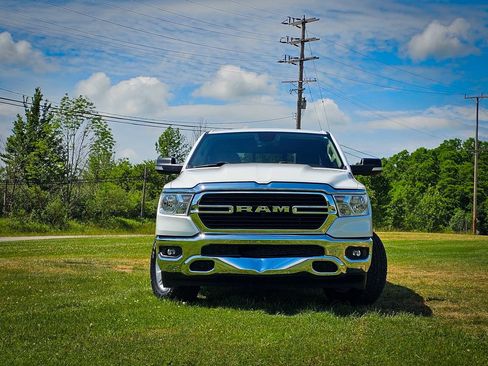 Used 2020 RAM 1500 Big Horn AWD/4WD image 9