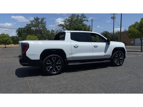 New 2025 GMC Sierra EV Denali image 3