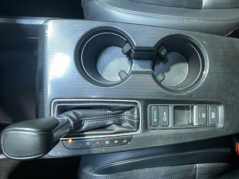 Used 2024 Honda Civic EX-L image 17