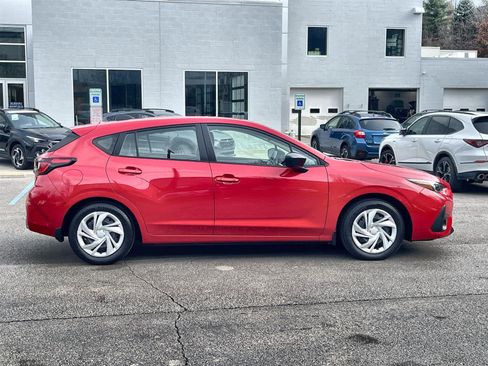 Certified 2025 Subaru Impreza 2.0i image 6