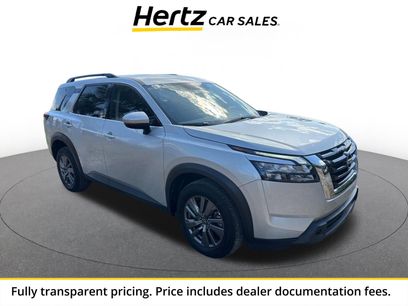 Used 2025 Nissan Pathfinder SV