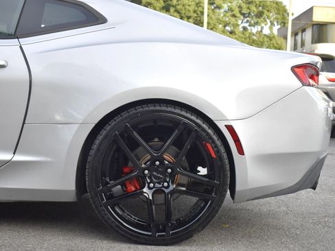 Used 2017 Chevrolet Camaro LT image 7