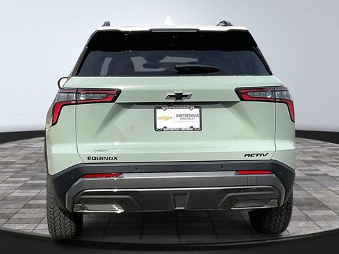New 2026 Chevrolet Equinox ACTIV w/ Convenience Package III image 4
