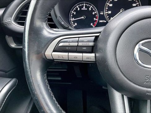 Used 2023 MAZDA MAZDA3 s image 17