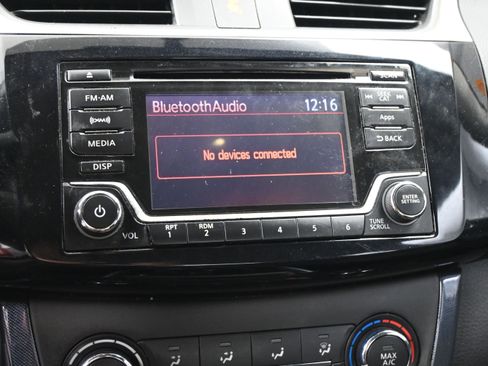 Used 2016 Nissan Sentra SR FWD image 28