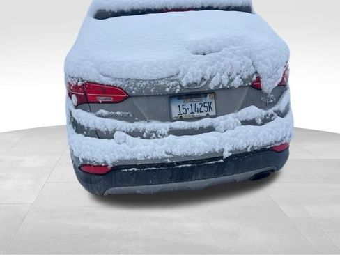 Used 2016 Hyundai Santa Fe Sport image 11