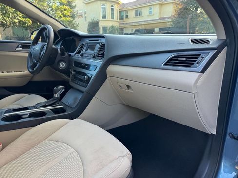 Used 2015 Hyundai Sonata SE image 10