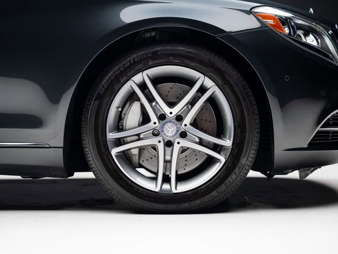 Used 2016 Mercedes-Benz S 550 4MATIC Sedan image 40