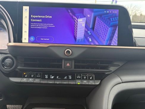 New 2026 Toyota Crown Signia AWD/4WD image 12