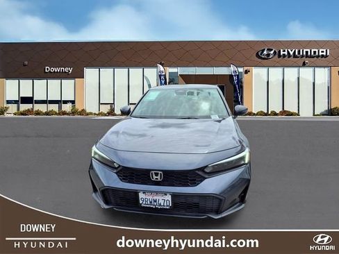 Used 2025 Honda Civic Sport image 2