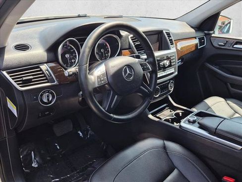 Used 2014 Mercedes-Benz ML 350 BlueTEC 4MATIC image 9