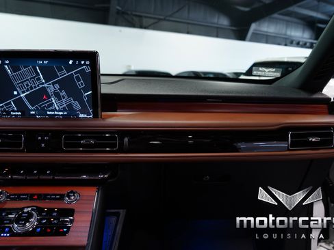 Used 2024 Lincoln Aviator Reserve w/ Jet Package RWD image 33