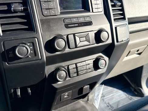 Used 2020 Ford F150 XL w/ XL Power Equipment Group image 11