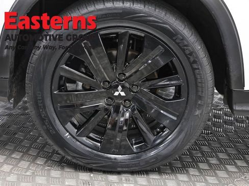 Used 2024 Mitsubishi Outlander Sport LE AWD/4WD image 32