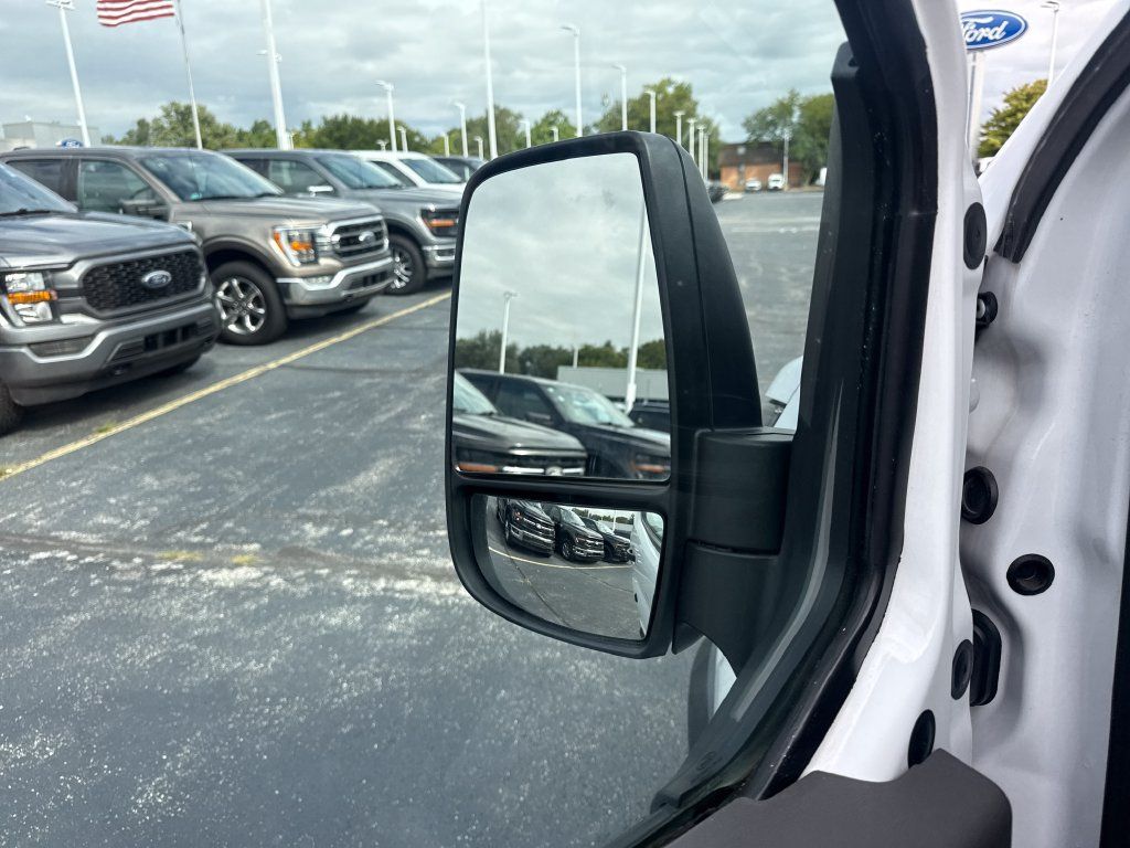 Used 2025 Ford Transit 250 Low Roof w/ Exterior Upgrade Package RWD image 30