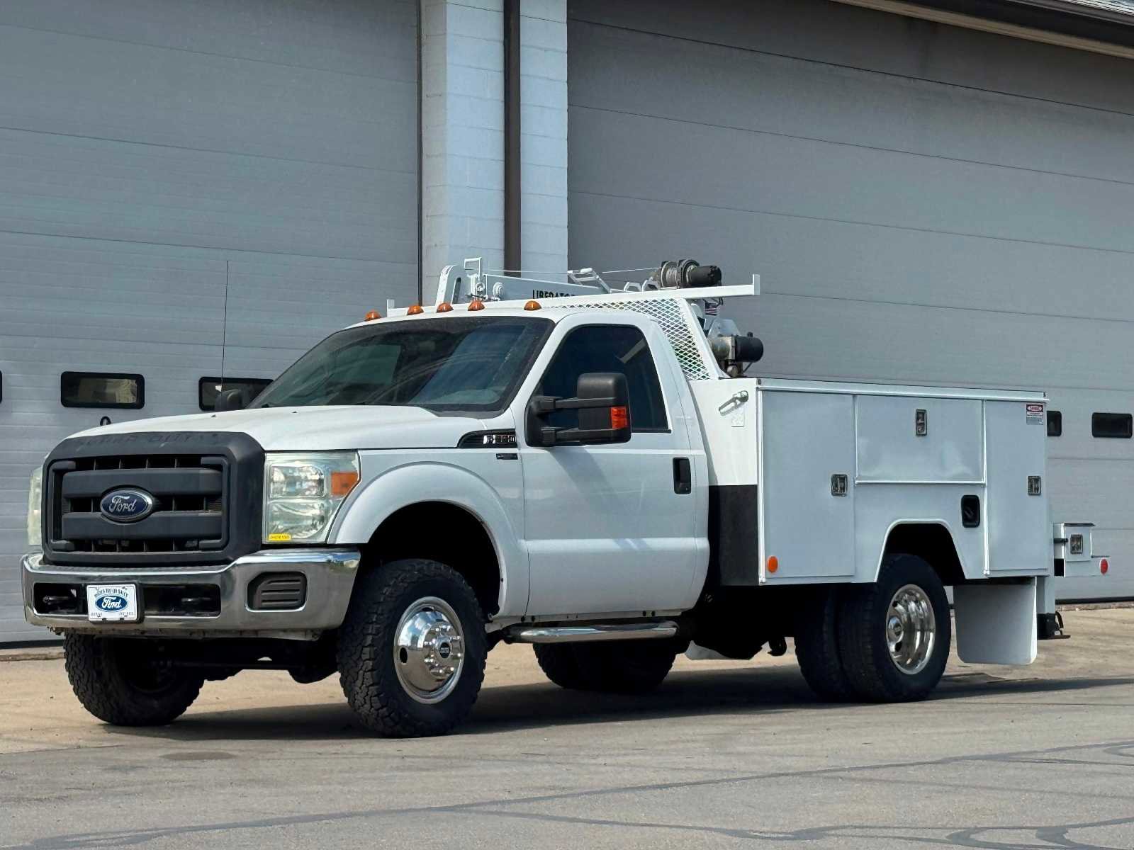 Used 2015 Ford F350 XL w/ Power Equipment Group AWD/4WD image 1