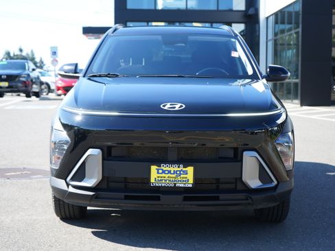 Used 2024 Hyundai Kona SEL AWD/4WD image 10