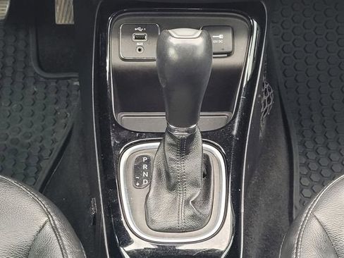 Used 2020 Jeep Compass Latitude image 17