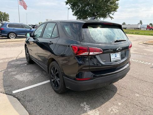 Used 2024 Chevrolet Equinox LS w/ Midnight Edition FWD image 12