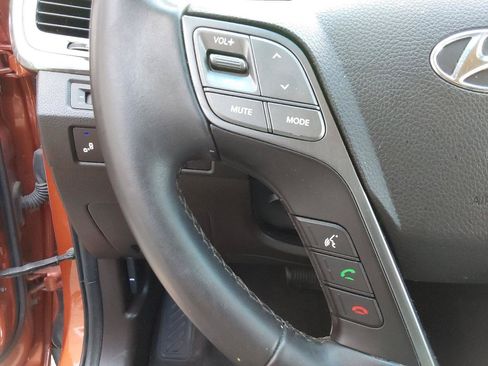 Used 2017 Hyundai Santa Fe Sport FWD image 22