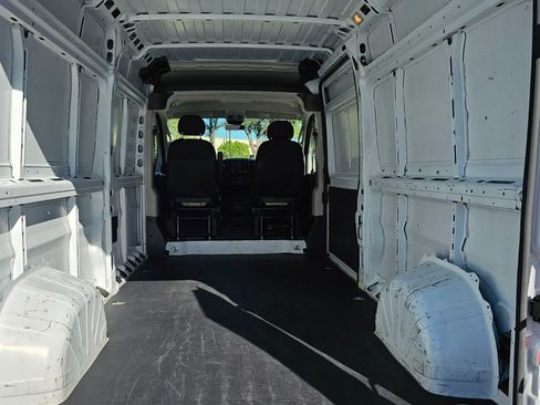Used 2021 RAM ProMaster 2500 image 14