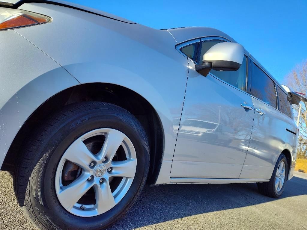 Used 2016 Nissan Quest SV FWD image 53