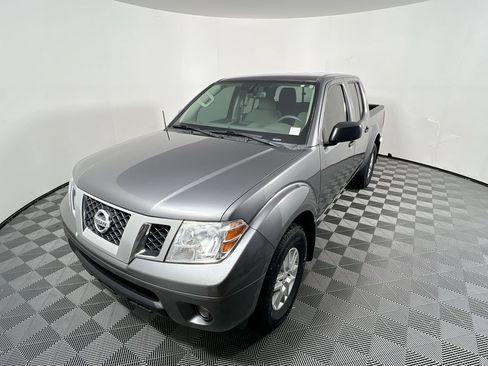 Used 2021 Nissan Frontier SV AWD/4WD image 7