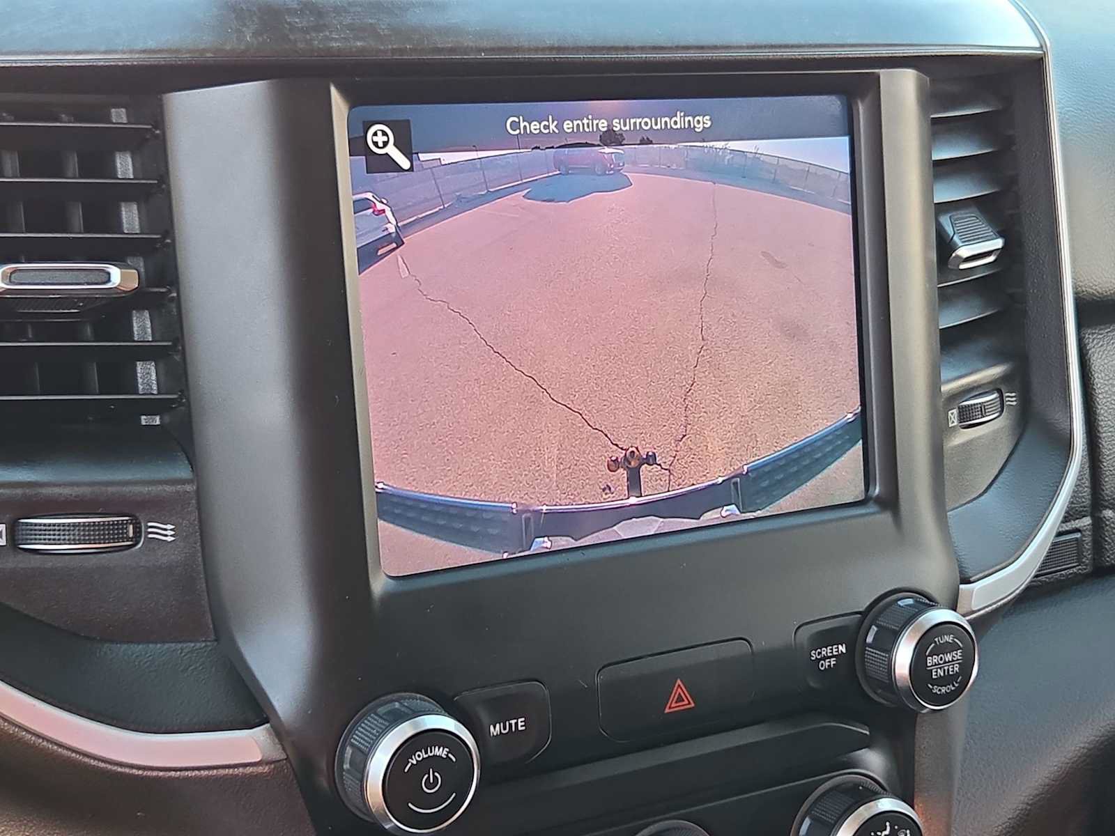 Used 2020 RAM 1500 Lone Star RWD image 25