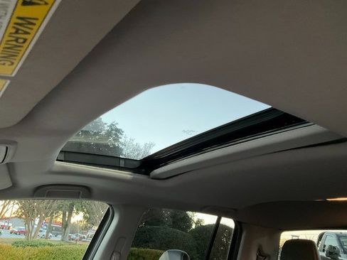 Used 2023 Honda Ridgeline RTL-E image 9