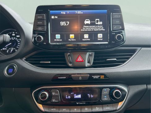 Used 2019 Hyundai Elantra GT N Line FWD image 17