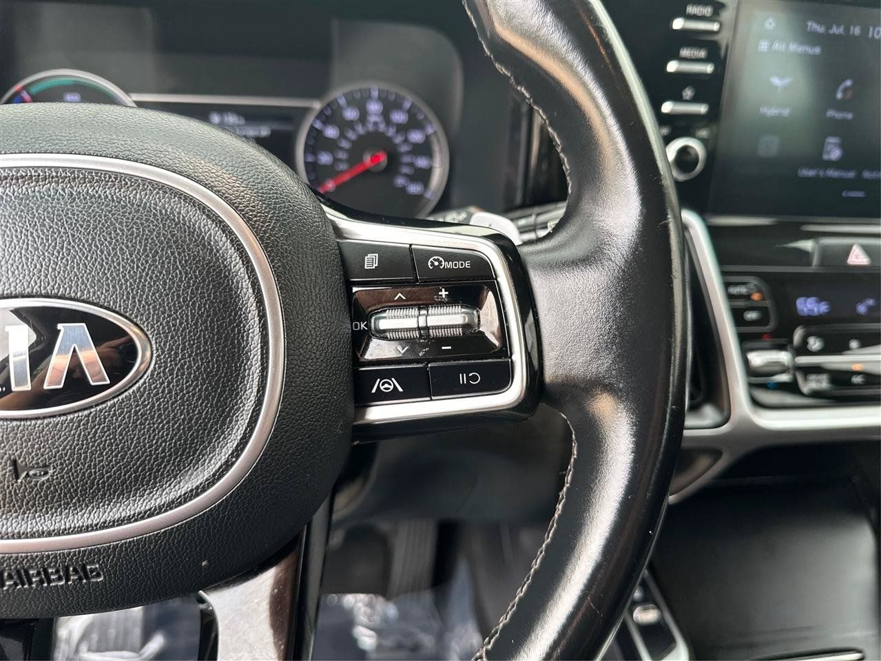 Used 2021 Kia Sorento S FWD image 35