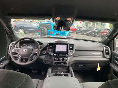 New 2026 RAM 2500 Big Horn image 32