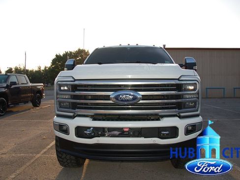 Used 2024 Ford F250 Limited w/ FX4 Off-Road Package AWD/4WD image 8