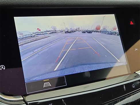 Used 2025 Cadillac XT6 Premium Luxury image 32