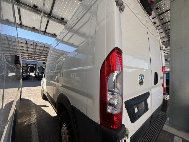 Used 2026 RAM ProMaster 2500 w/ Convenience Group FWD image 8