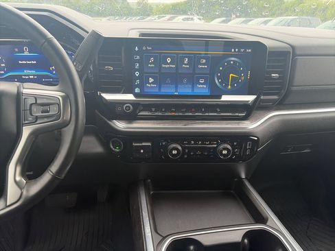 Certified 2025 Chevrolet Silverado 2500 LTZ w/ LTZ Plus Package AWD/4WD image 17