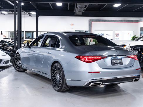 Used 2024 Mercedes-Benz Maybach S 680 4MATIC image 98