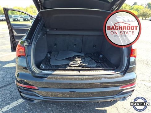 Used 2019 Audi Q3 2.0T Prestige w/ Prestige Package image 58