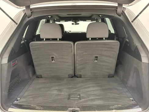 Used 2025 Audi Q7 3.0T Premium Plus AWD/4WD image 17