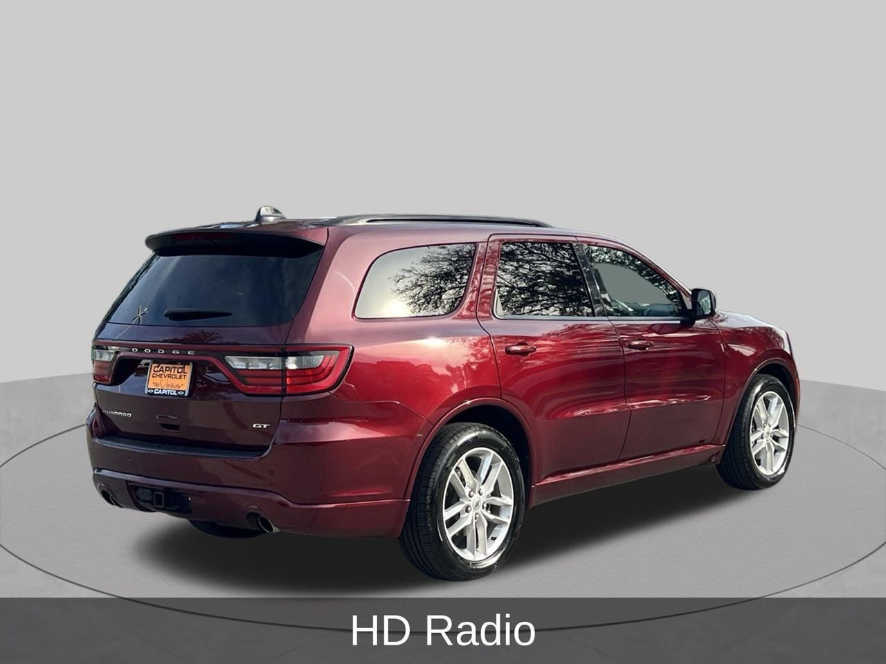 Used 2024 Dodge Durango GT RWD image 5