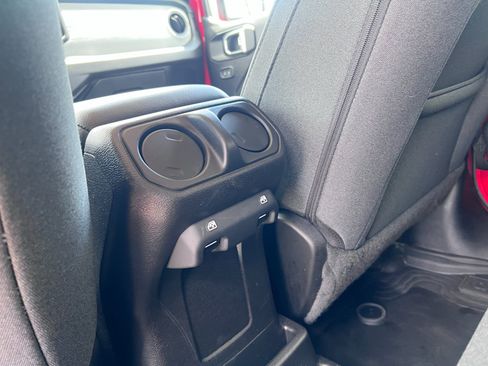 Used 2025 Jeep Wrangler Unlimited Sport S 4xe AWD/4WD image 16