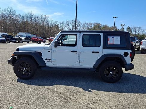 Used 2021 Jeep Wrangler Unlimited Sport AWD/4WD image 7