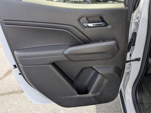 New 2026 GMC Canyon Elevation w/ Convenience Package image 26