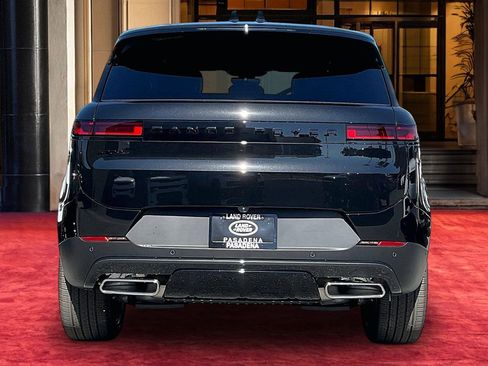 New 2026 Land Rover Range Rover Sport SE AWD/4WD image 5